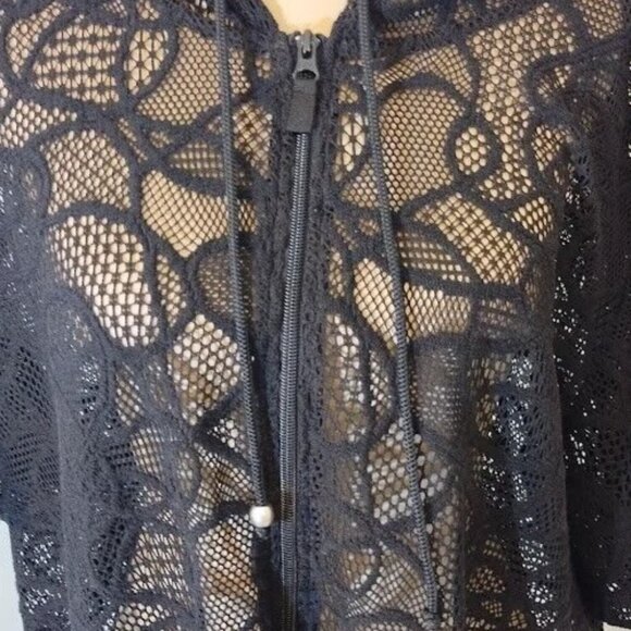 Catherine’s Black Beach Swimsuit Cover Up Sheer 2x 22/24w Zip Up Hooded Womens - Picture 5 of 10